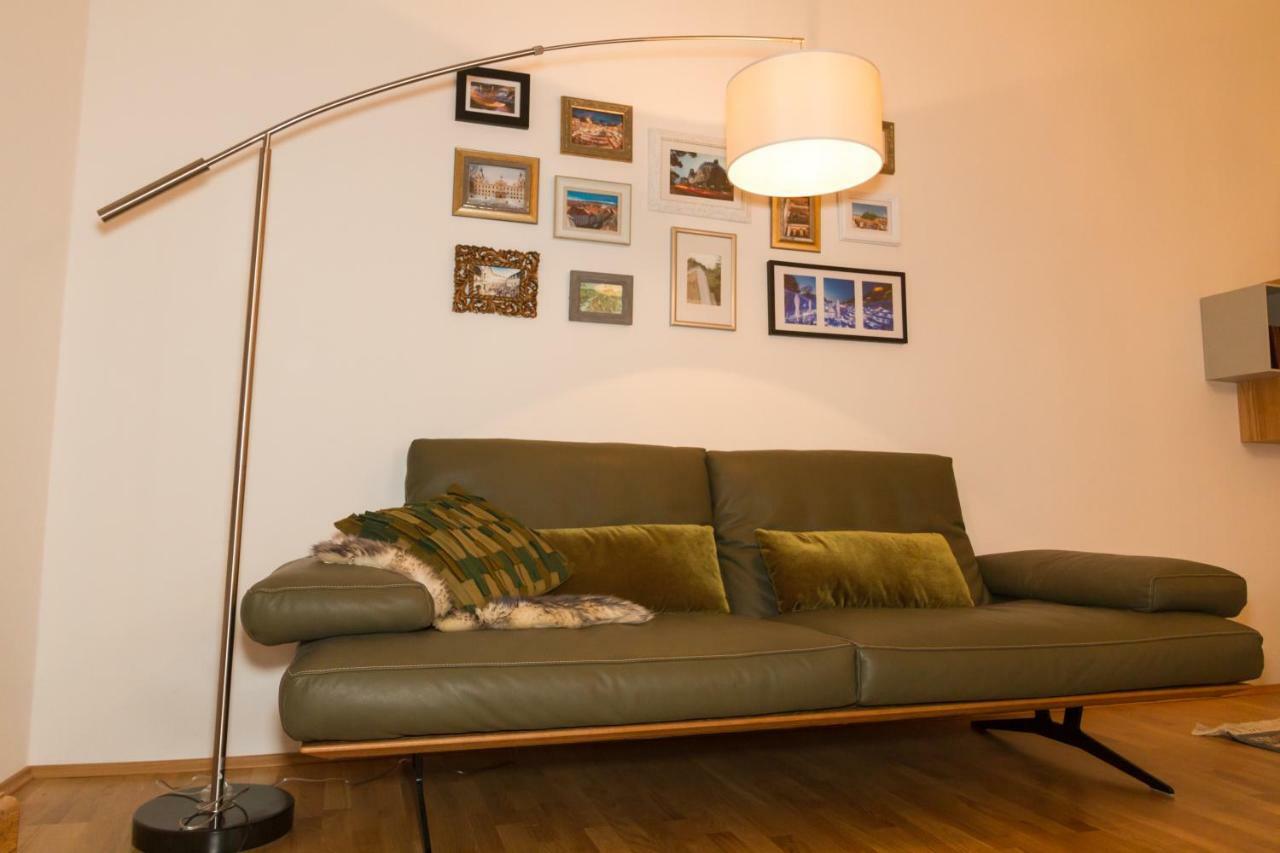 Apartment Joanneum Graz Bagian luar foto